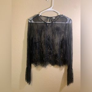 H&M Long sleeved lace crop top NWOT